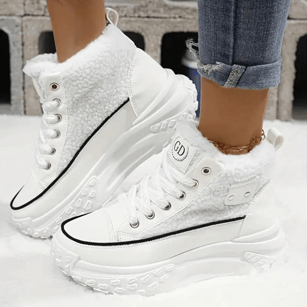 Emily - Cozy and Stylish Boots - Elle Toronto