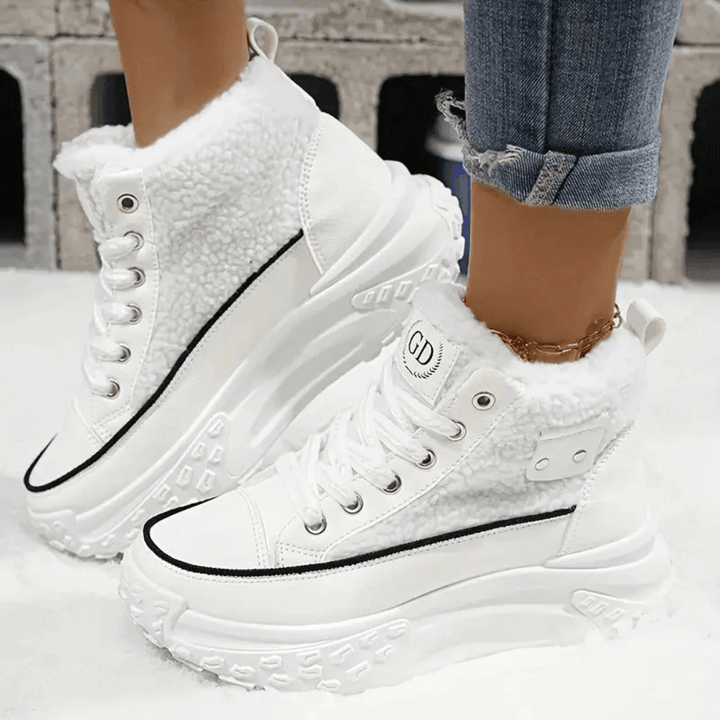 Emily - Cozy and Stylish Boots - Elle Toronto